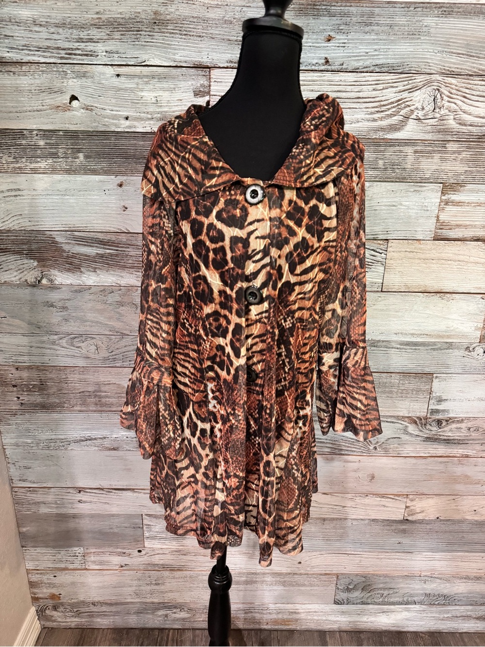 NWT Animal-Print Tunic Top with Button Front - Brown